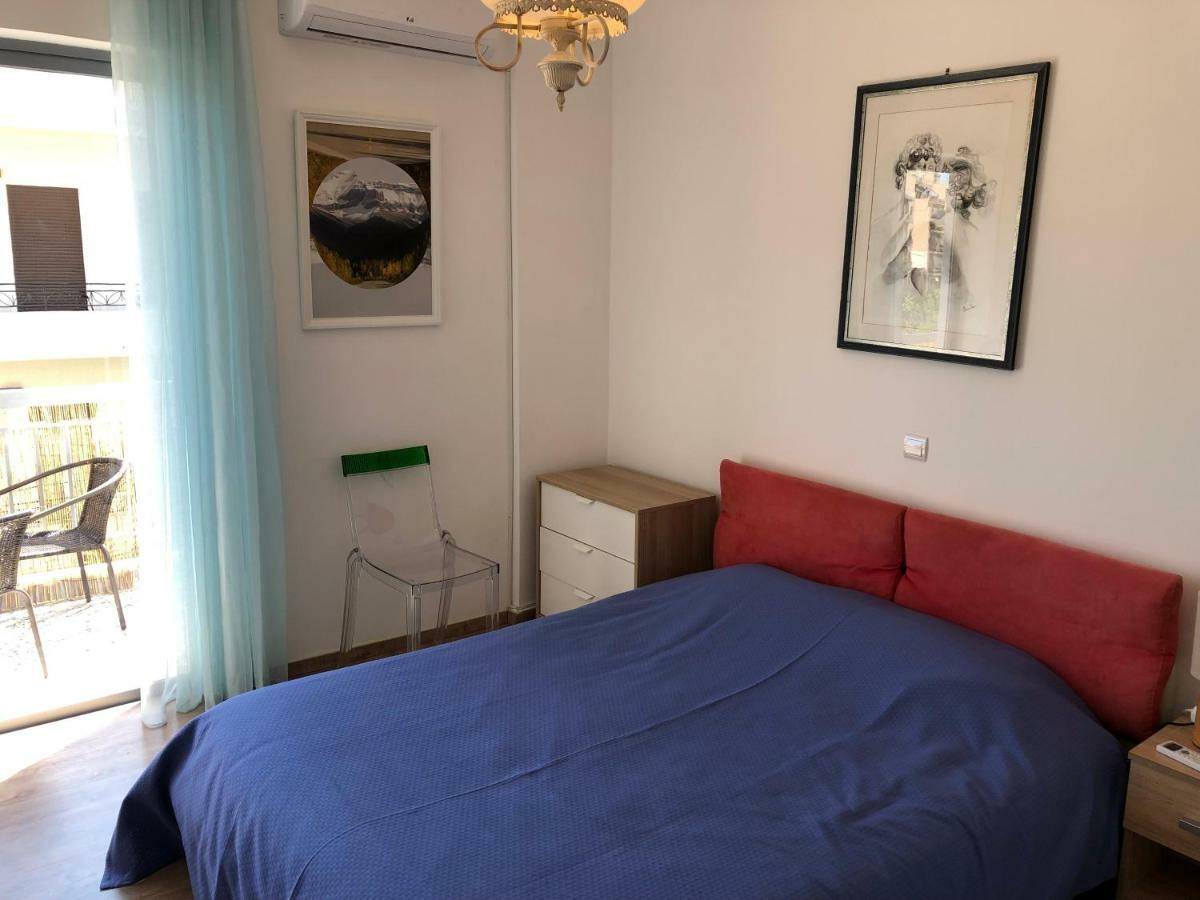 Metaxourgio Spacious Two Bedroom Apartment Atene Esterno foto