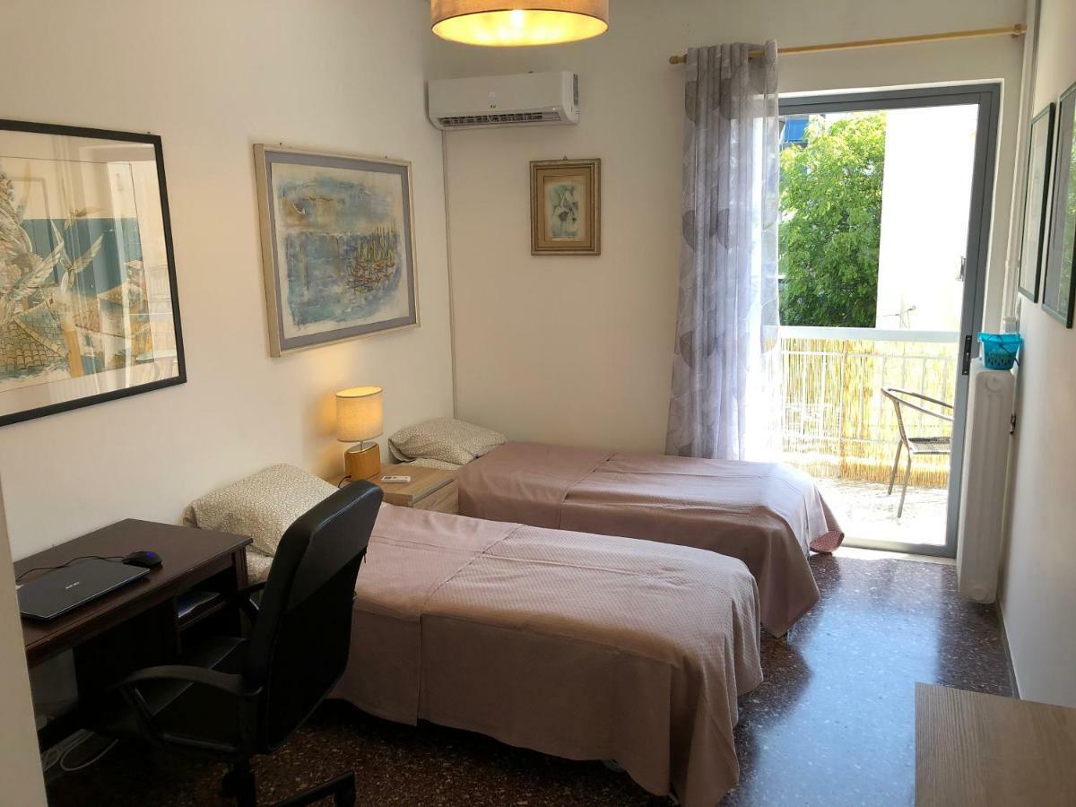 Metaxourgio Spacious Two Bedroom Apartment Atene Esterno foto